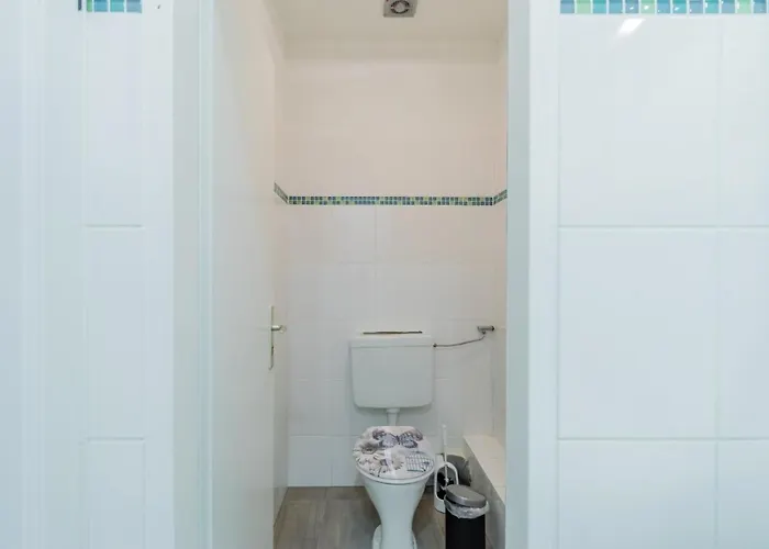 公寓 Big Fancy Center *