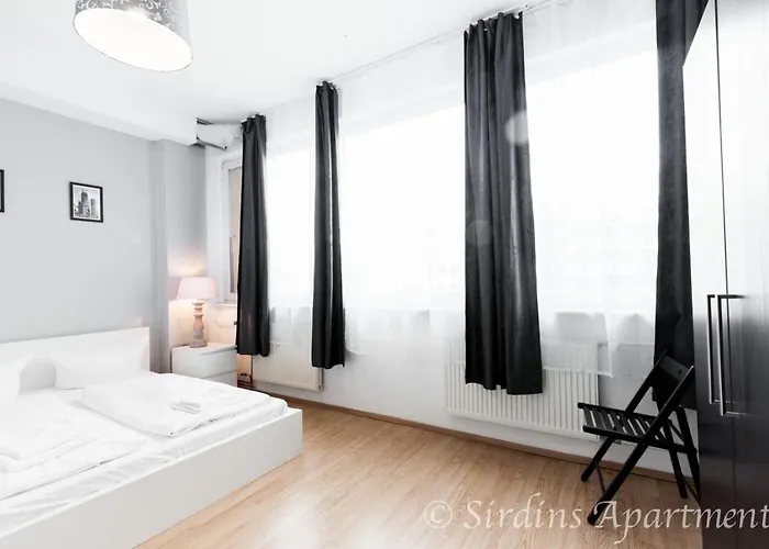 Big Fancy Center * ברלין